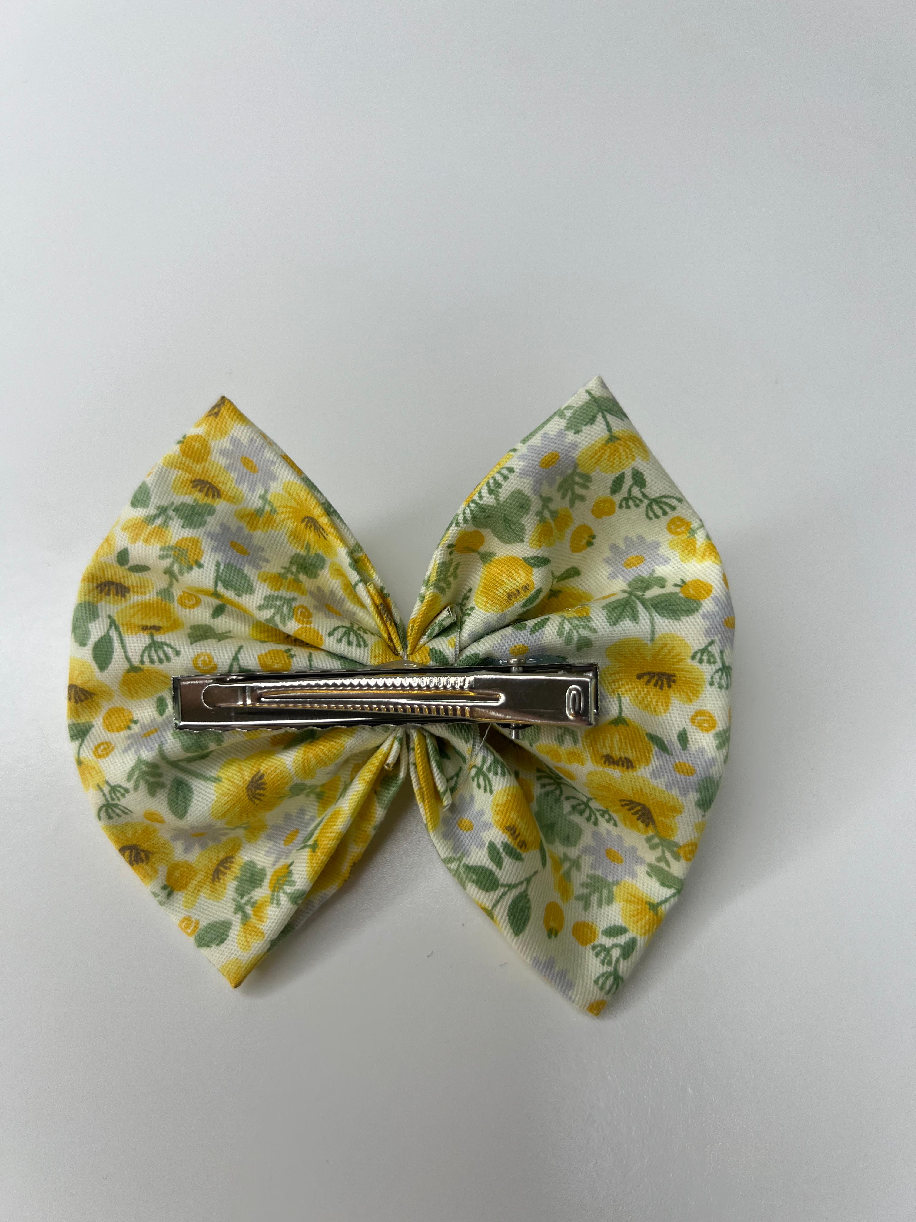 Fundita Yellow Style