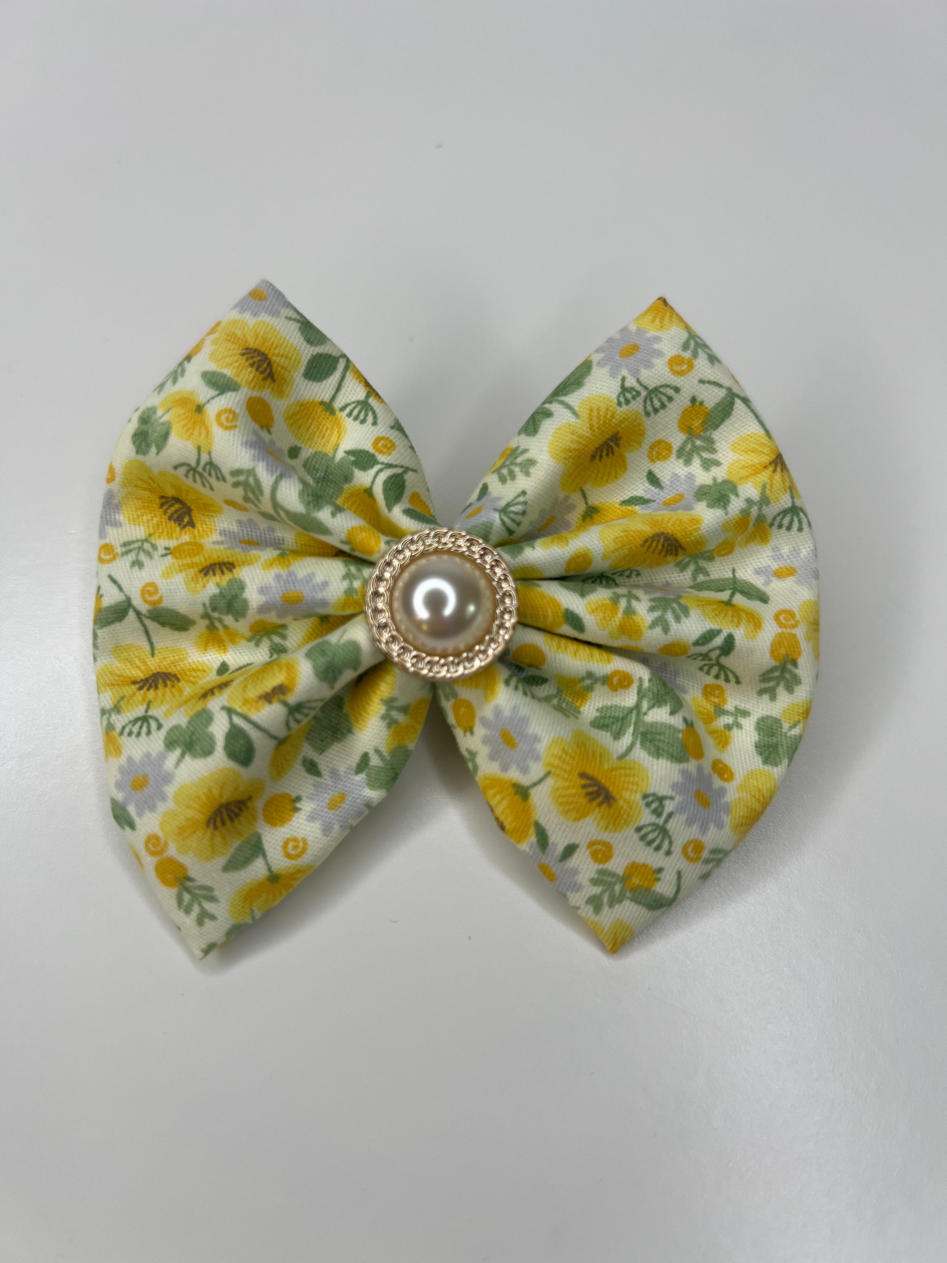 Fundita Yellow Style